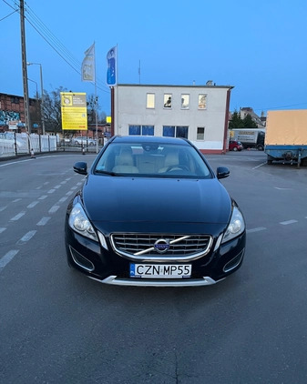 Volvo V60 cena 28900 przebieg: 299200, rok produkcji 2011 z Żnin małe 742